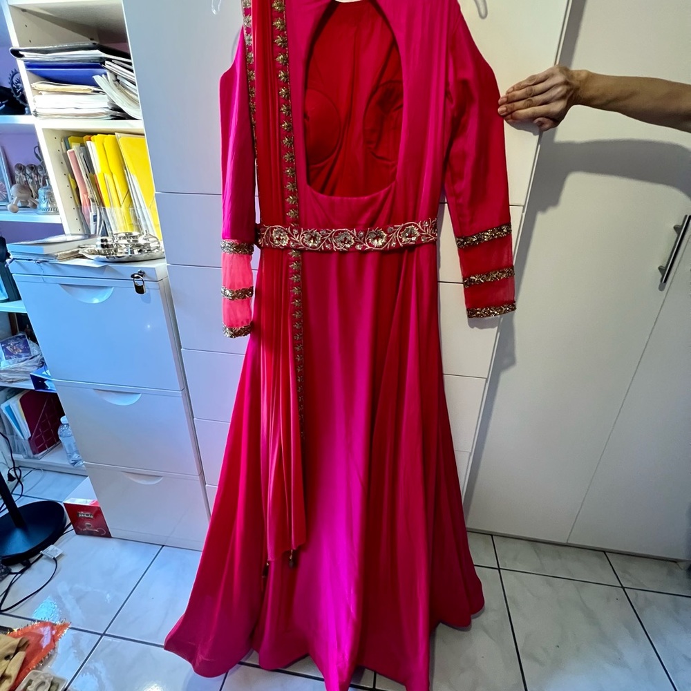 Stunning Anarkali Bollywood Outfit, size 38 (size 2 US) - Picture 8 of 11